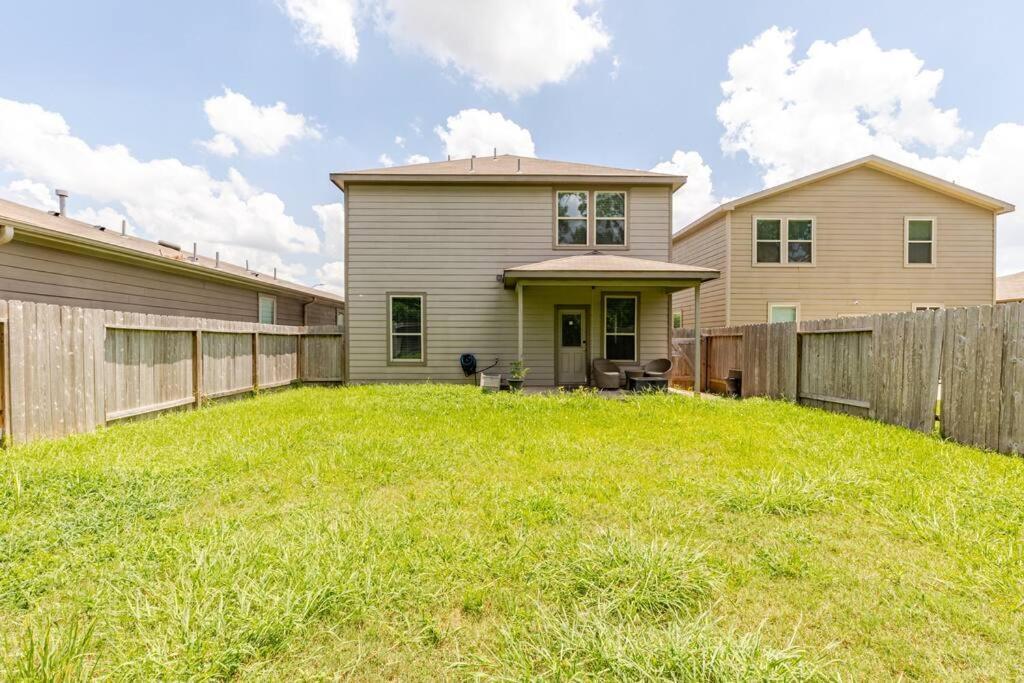 Villa N-E-G House - Near David Wayne Hooks Airport Houston Exterior foto